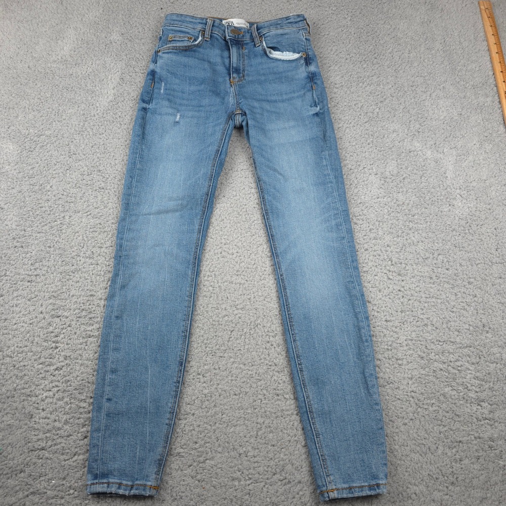 Zara‎ Womens Size 2 Light Wash Distressed Skinny Jeans Denim Casual - Picture 2 of 10